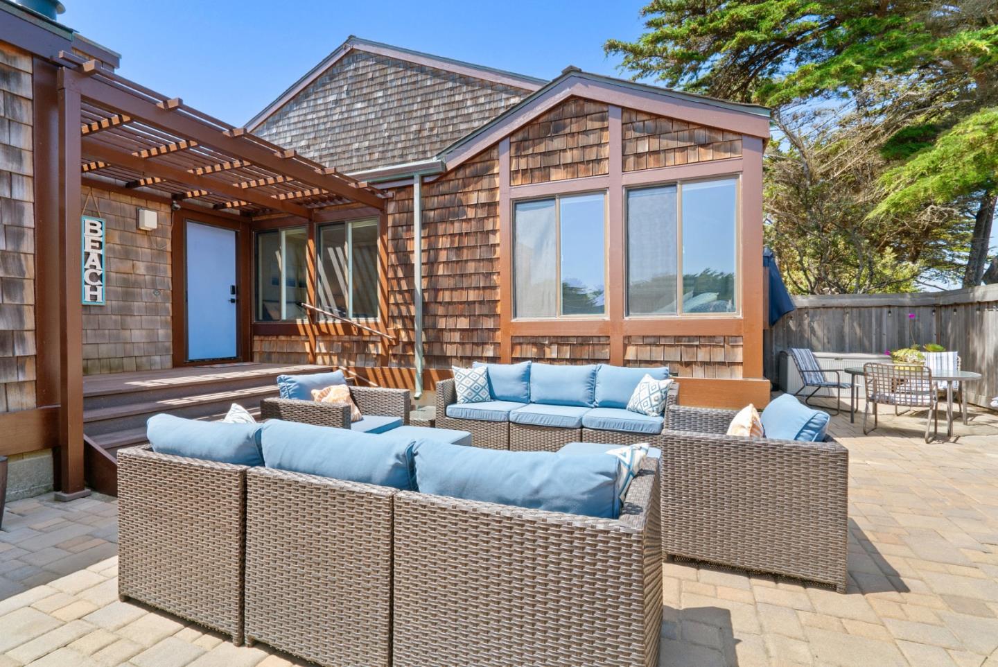 160 Monterey Dunes Way