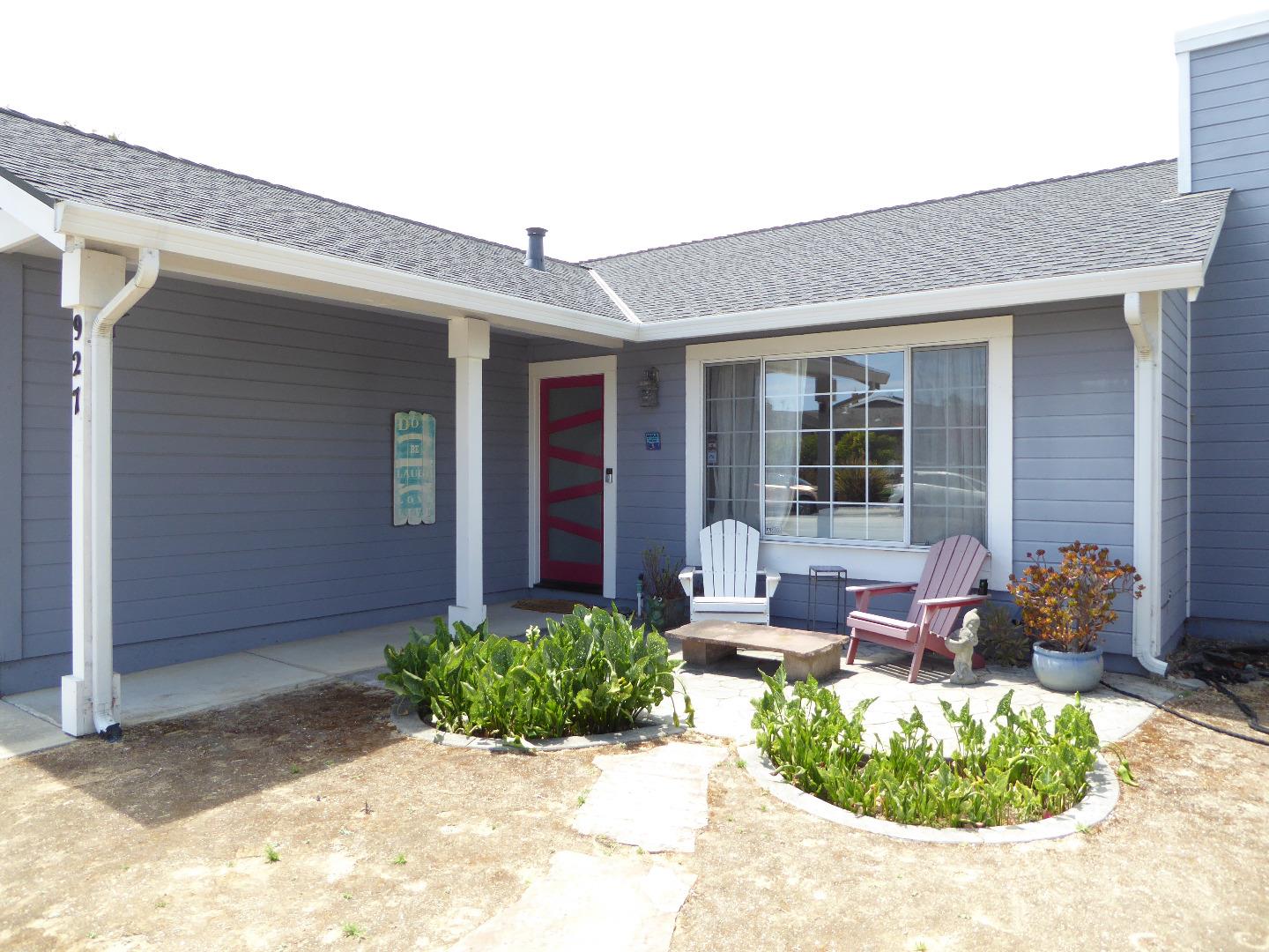 927 Corcoran Avenue