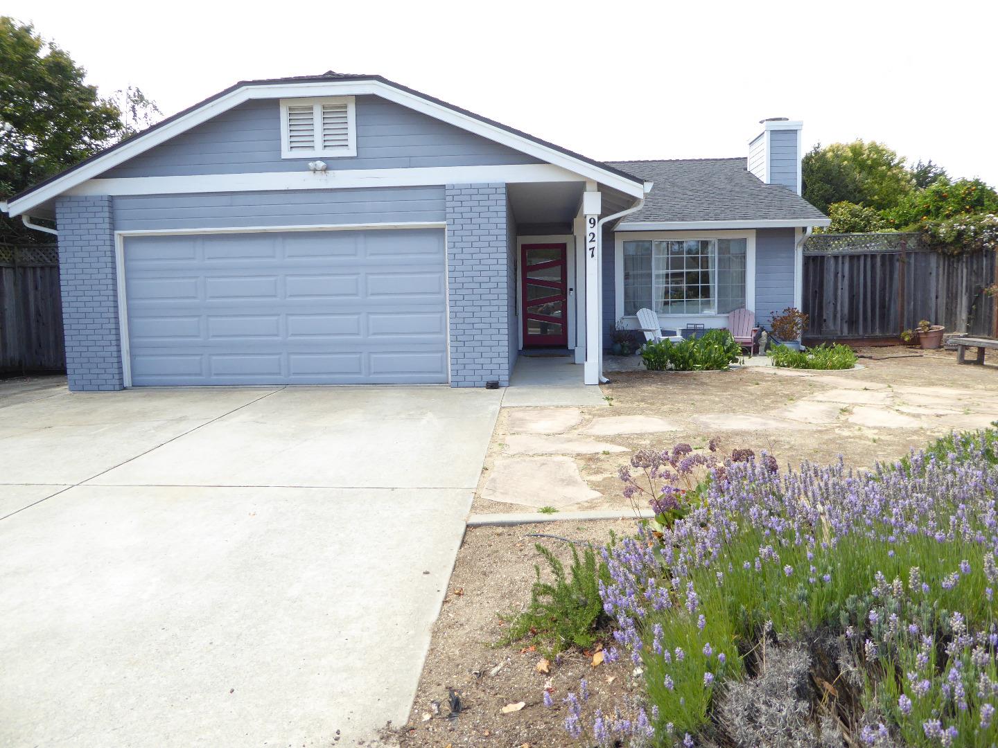927 Corcoran Avenue