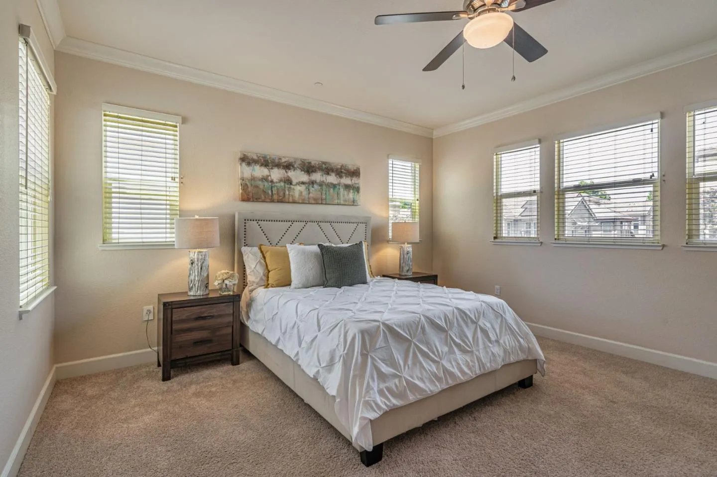 San Jose, California 95123, United States, 3 Bedrooms Bedrooms, ,3 BathroomsBathrooms,Residential,Active,158721