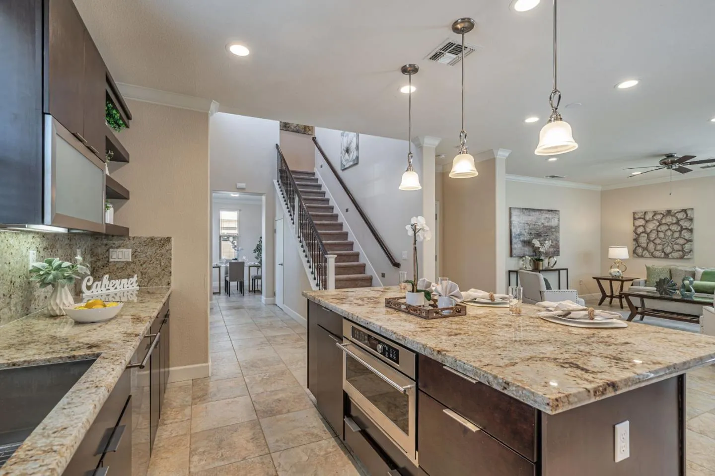 San Jose, California 95123, United States, 3 Bedrooms Bedrooms, ,3 BathroomsBathrooms,Residential,Active,158721