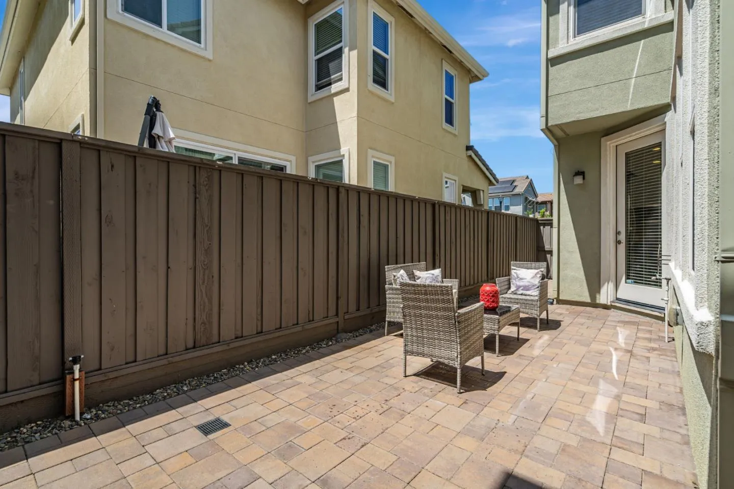 San Jose, California 95123, United States, 3 Bedrooms Bedrooms, ,3 BathroomsBathrooms,Residential,Active,158721