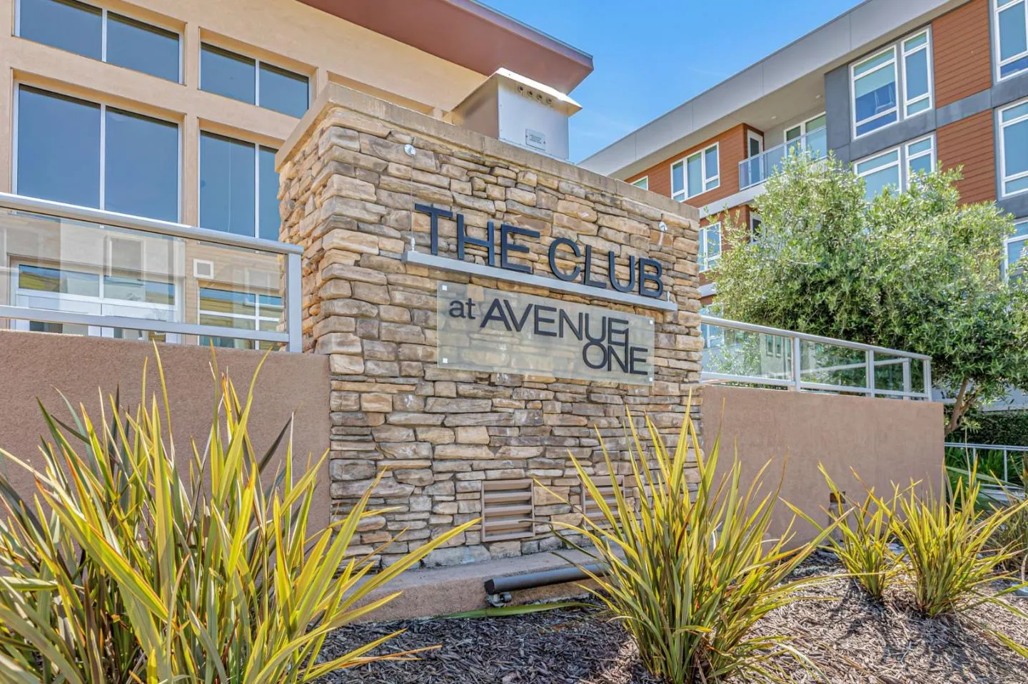 San Jose, California 95123, United States, 3 Bedrooms Bedrooms, ,3 BathroomsBathrooms,Residential,Active,158721