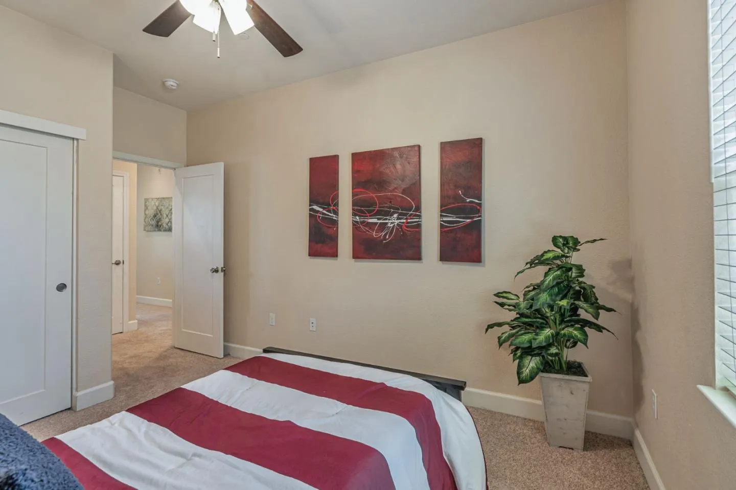 San Jose, California 95123, United States, 3 Bedrooms Bedrooms, ,3 BathroomsBathrooms,Residential,Active,158721