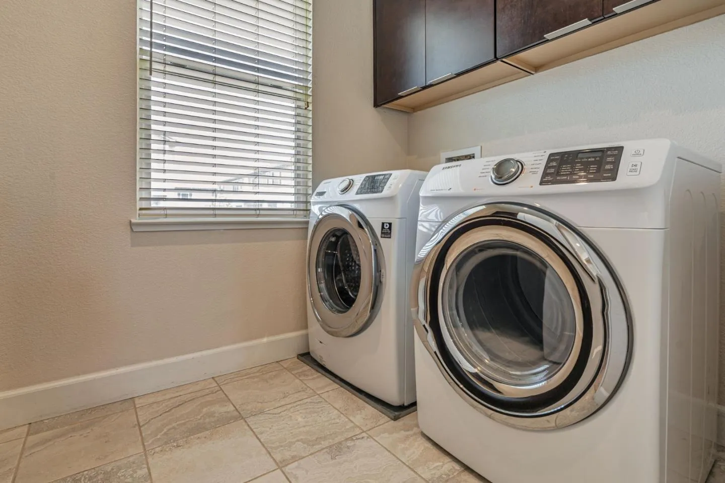 San Jose, California 95123, United States, 3 Bedrooms Bedrooms, ,3 BathroomsBathrooms,Residential,Active,158721