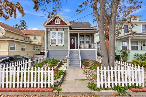 Photo of 325 Saint John ST, SAN JOSE, CA 95112 (MLS # ML82060639)