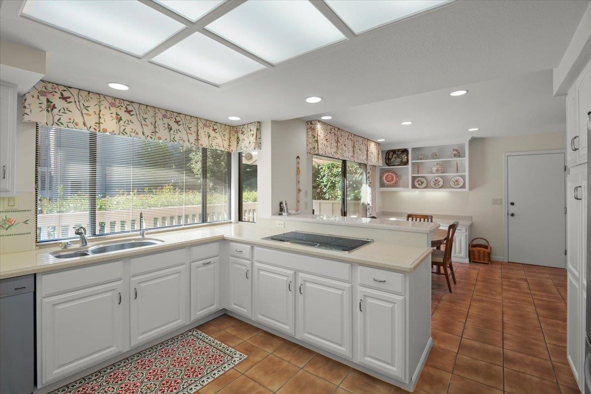 1360 Trinity Drive