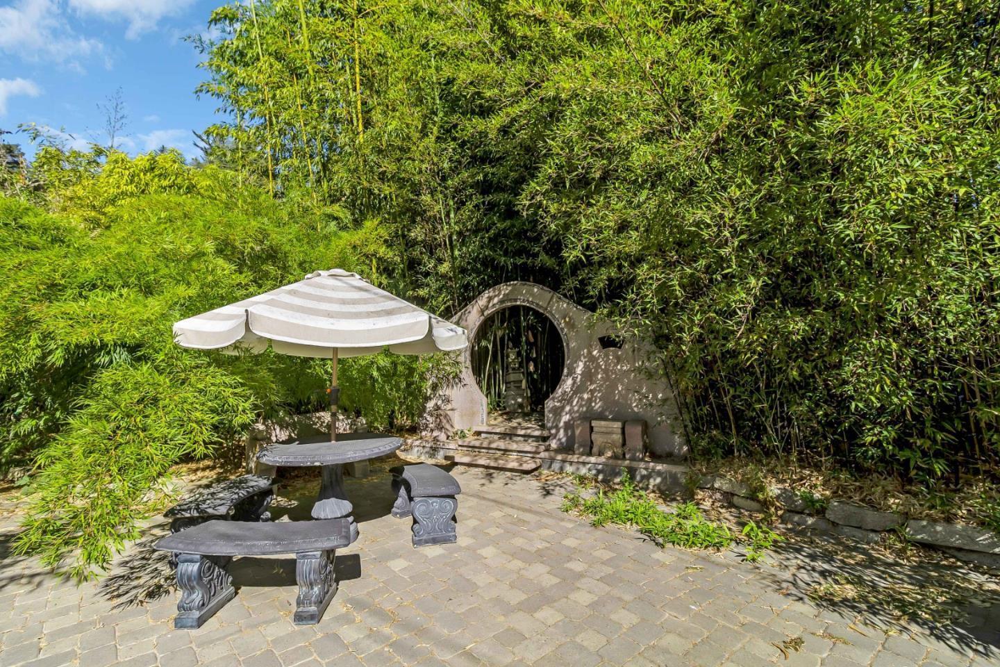 5601 Freedom Boulevard