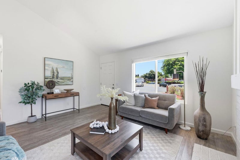 799 Sunbrook Court