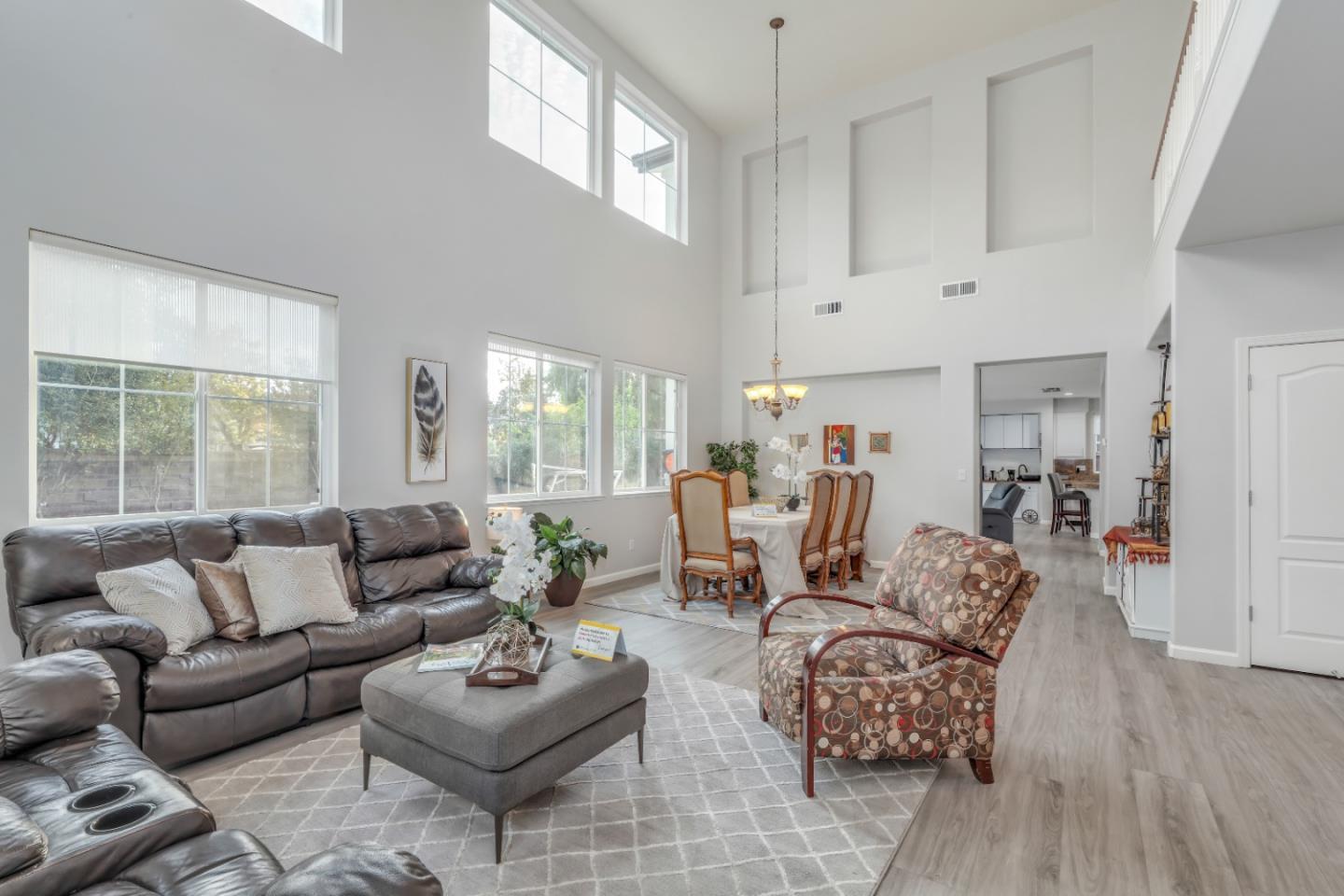 310 Ashlee Avenue