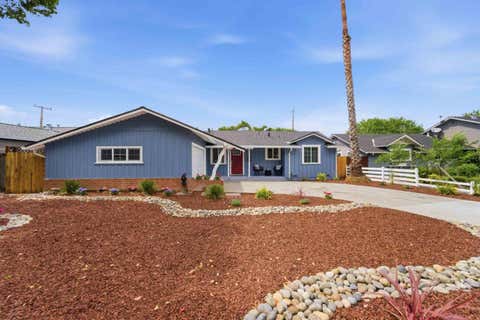 Photo of 381 Manchester Avenue, Campbell, CA 95008 (MLS # ML82057665)