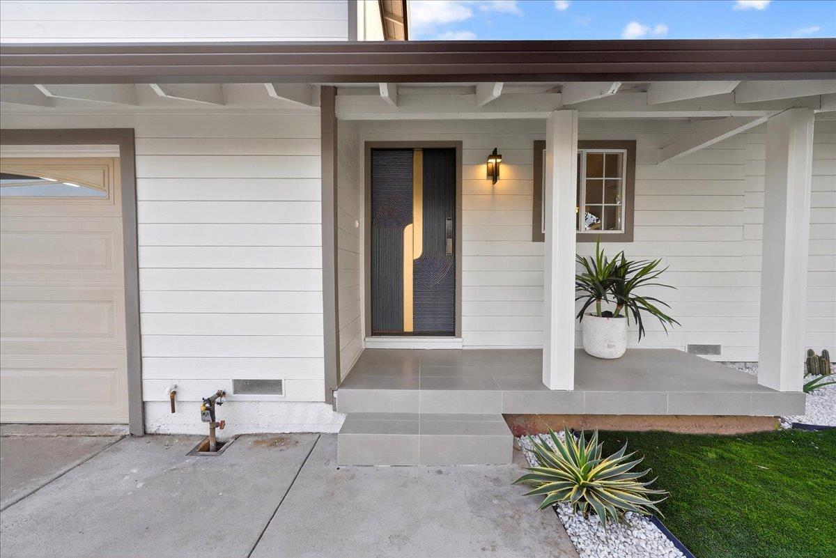 1980 Foxworthy Avenue