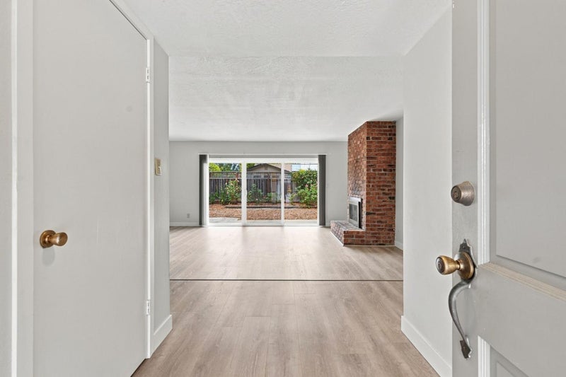 121 Corinne Avenue