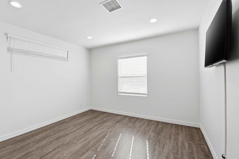 Tiny photo for 17055 Gault Street, VAN NUYS, CA 91406 (MLS # ML82028742)