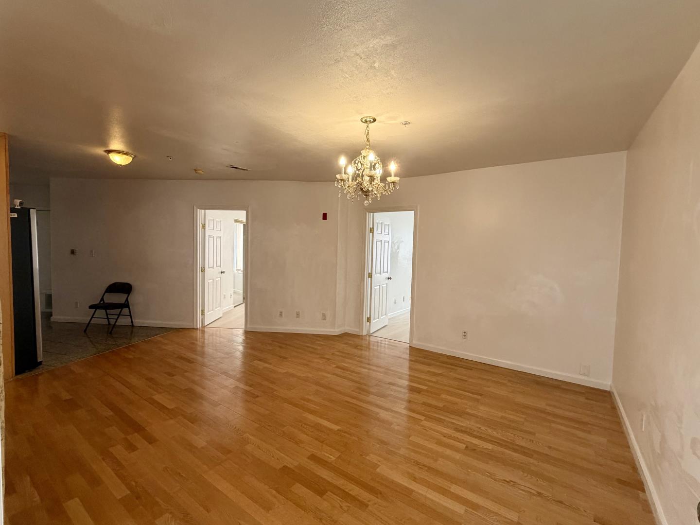 5301 Mission Street 1