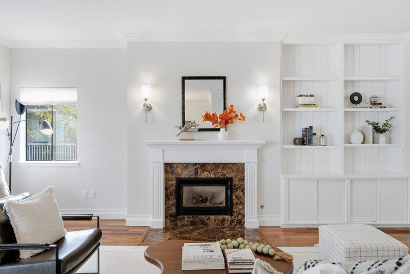 1318 Woodside Road