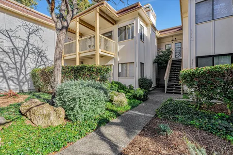 1326 Woodside Road, Redwood City, CA 94061 - #: ML81995854