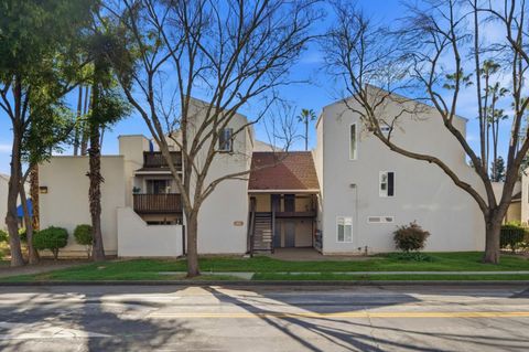 Photo of 1660 Laguna Street #D, CONCORD, CA 94520 (MLS # ML82039428)