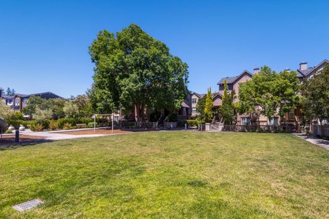 Tiny photo for 2272 Towne Circle, MOUNTAIN VIEW, CA 94040 (MLS # ML82031207)