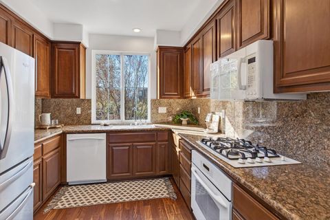 Tiny photo for 2272 Towne Circle, MOUNTAIN VIEW, CA 94040 (MLS # ML82031207)