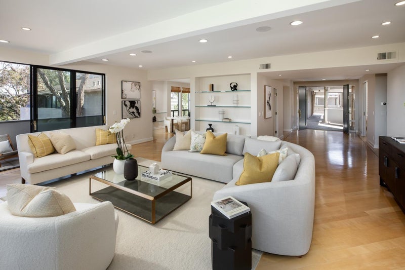 36 Mansion Court