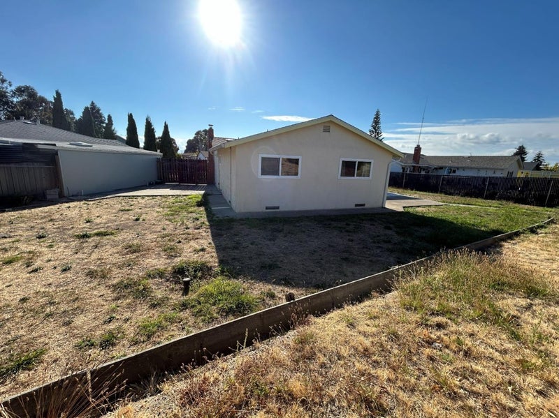 261 Highlands Court