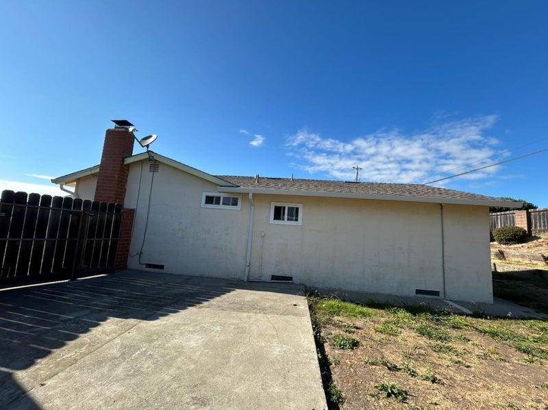 261 Highlands Court
