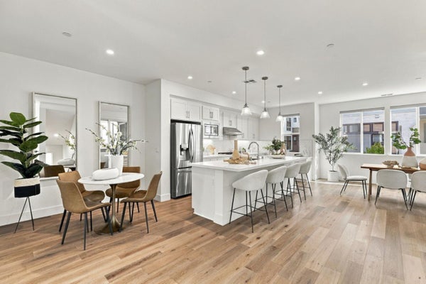 2930 BOYTER PL UNIT 113, SANTA CLARA, CA 95051 - Image fa8e82237edf228136dfd1587d1668d6/2181383197