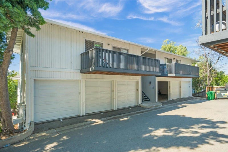 16424 Foothill Boulevard