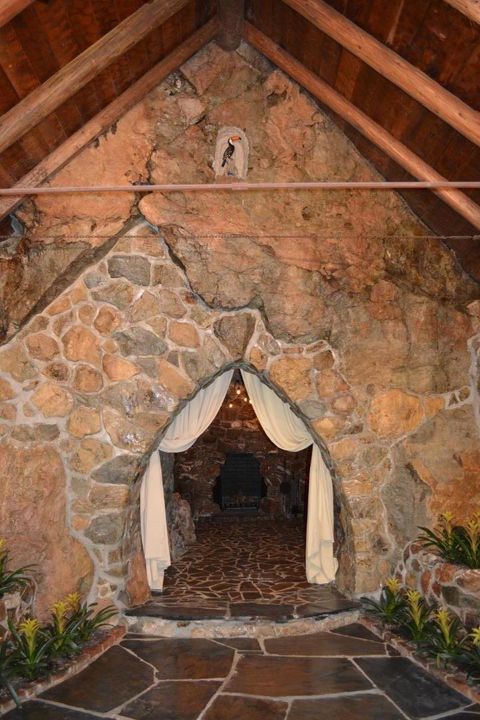 Tiny photo for 3035 Canyon Road, Burlingame, CA 94010 (MLS # ML82036469)