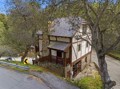 Tiny photo for 3035 Canyon Road, Burlingame, CA 94010 (MLS # ML82036469)