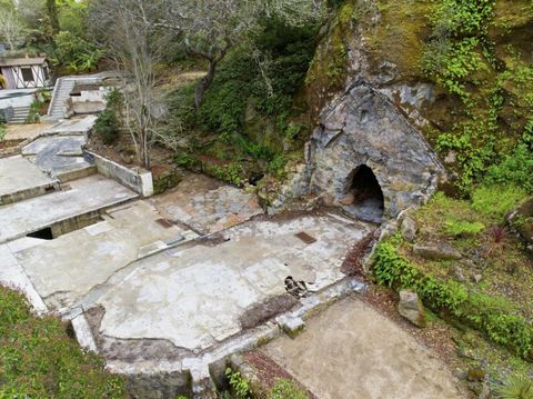 Tiny photo for 3035 Canyon Road, Burlingame, CA 94010 (MLS # ML82036469)