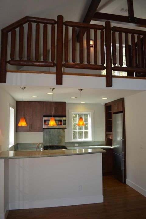 Tiny photo for 3035 Canyon Road, Burlingame, CA 94010 (MLS # ML82036469)