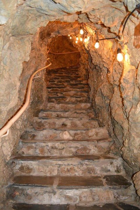 Tiny photo for 3035 Canyon Road, Burlingame, CA 94010 (MLS # ML82036469)