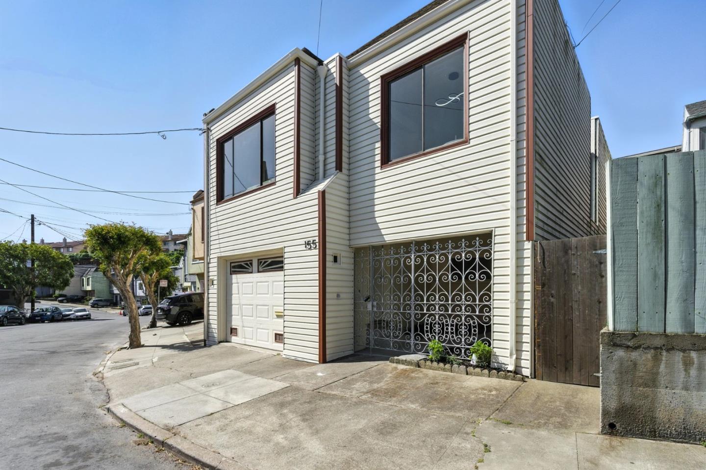 155 Bridgeview Drive