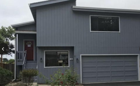 Photo of 139 Madrona Avenue, EL GRANADA, CA 94018 (MLS # ML82060208)