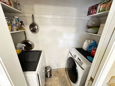 Tiny photo for 831 El Pinal Lane, LOS BANOS, CA 93635 (MLS # ML82027426)