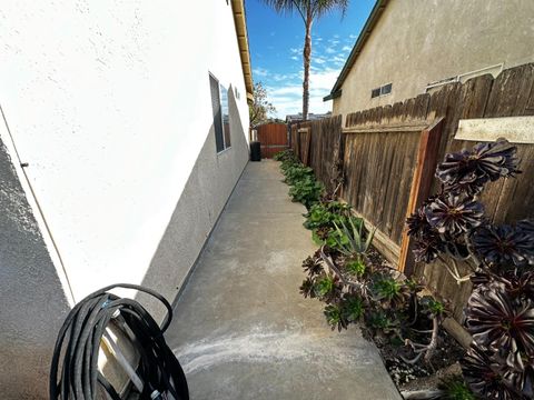 Tiny photo for 831 El Pinal Lane, LOS BANOS, CA 93635 (MLS # ML82027426)