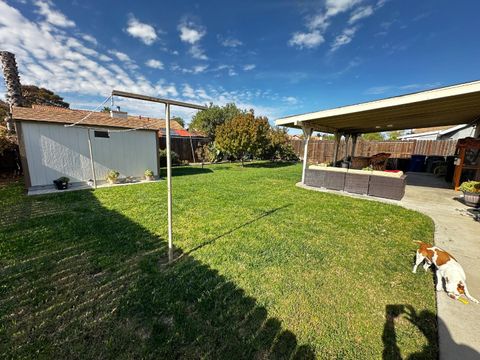 Tiny photo for 831 El Pinal Lane, LOS BANOS, CA 93635 (MLS # ML82027426)