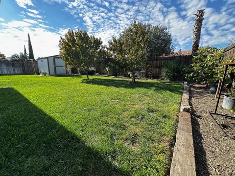 Tiny photo for 831 El Pinal Lane, LOS BANOS, CA 93635 (MLS # ML82027426)