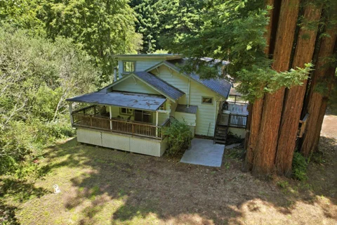 MLS: ML82052395