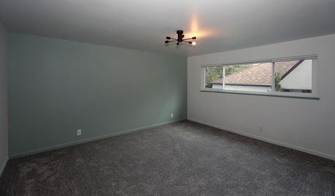 Tiny photo for 1124 Hollywood Avenue #3, OAKLAND, CA 94602 (MLS # ML82027437)