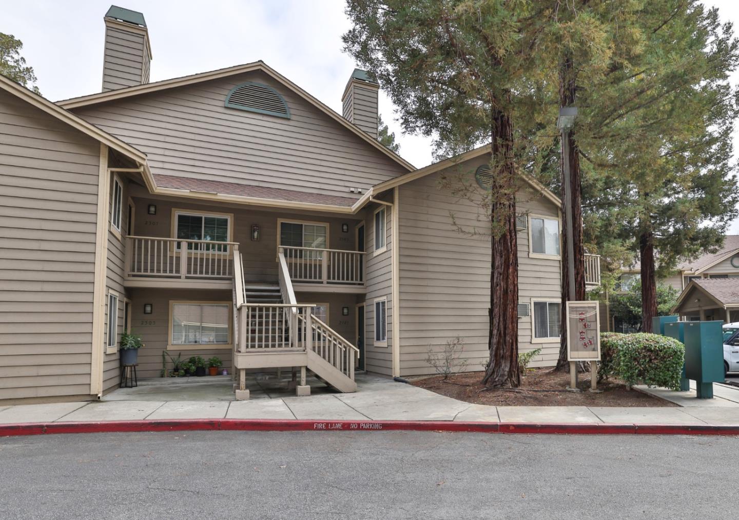 2501 Jubilee Lane