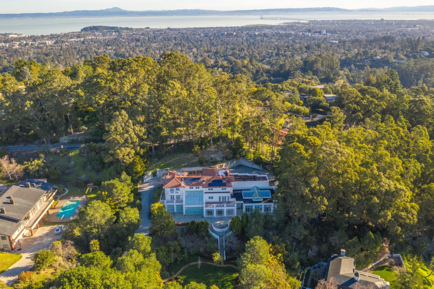 15 Boroughwood Place