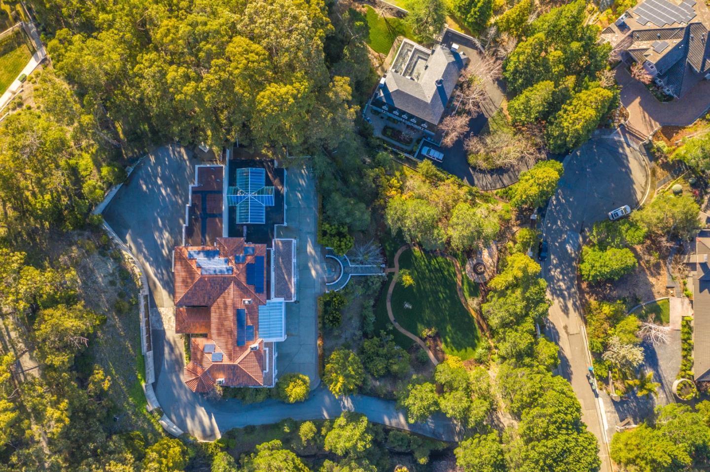 15 Boroughwood Place