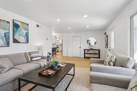 Tiny photo for 33359 University Drive, Union City, CA 94587 (MLS # ML82031863)