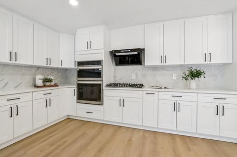 Tiny photo for 33359 University Drive, Union City, CA 94587 (MLS # ML82031863)