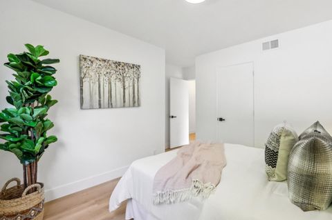 Tiny photo for 33359 University Drive, Union City, CA 94587 (MLS # ML82031863)