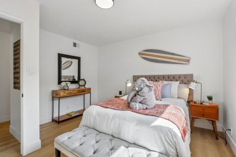 Tiny photo for 33359 University Drive, Union City, CA 94587 (MLS # ML82031863)