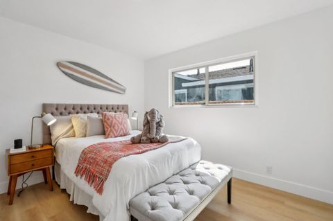 Tiny photo for 33359 University Drive, Union City, CA 94587 (MLS # ML82031863)